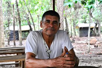 Félix Arango, ex combatiente de las FARC de 64 años, fue uno de los guías del profesor Aldo Rincón.